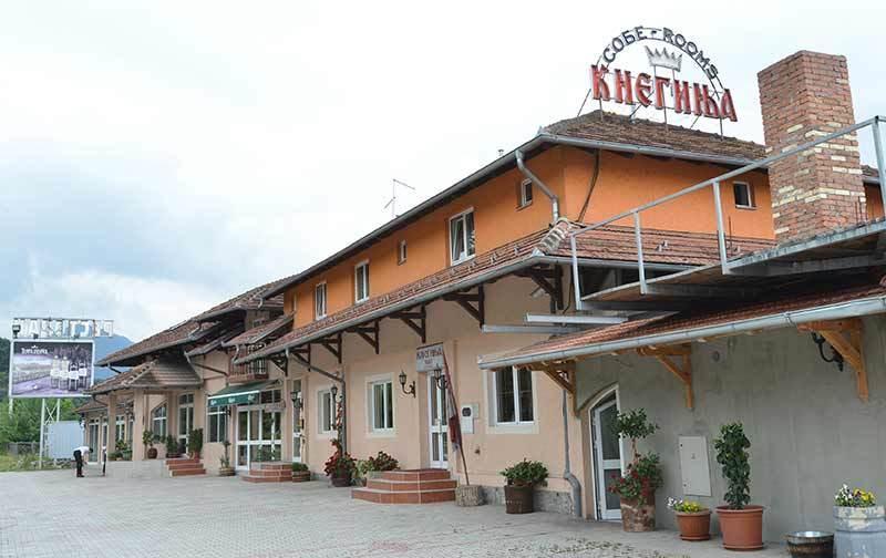 Motel Kneginja Čačak Exteriér fotografie